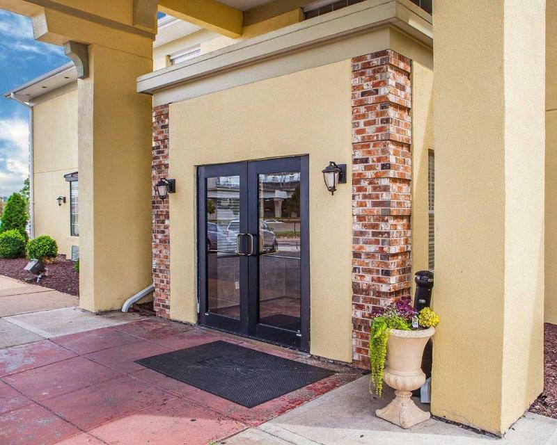 Quality Inn Festus Exterior photo